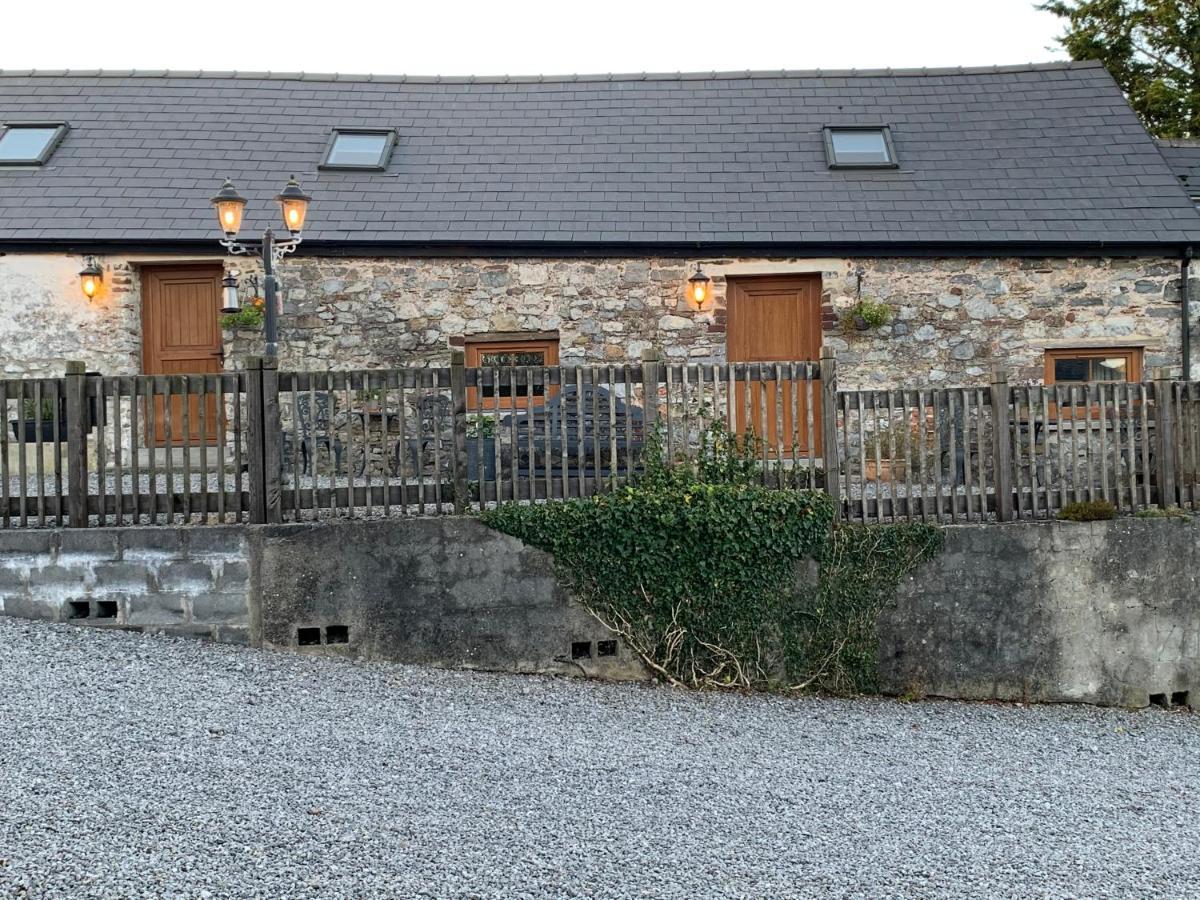 Hotel The Reindeer Retreat Buttercup Twin Kidwelly Exterior foto